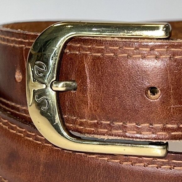 Leather Belt With Brass Buckle - Picture 2 of 9